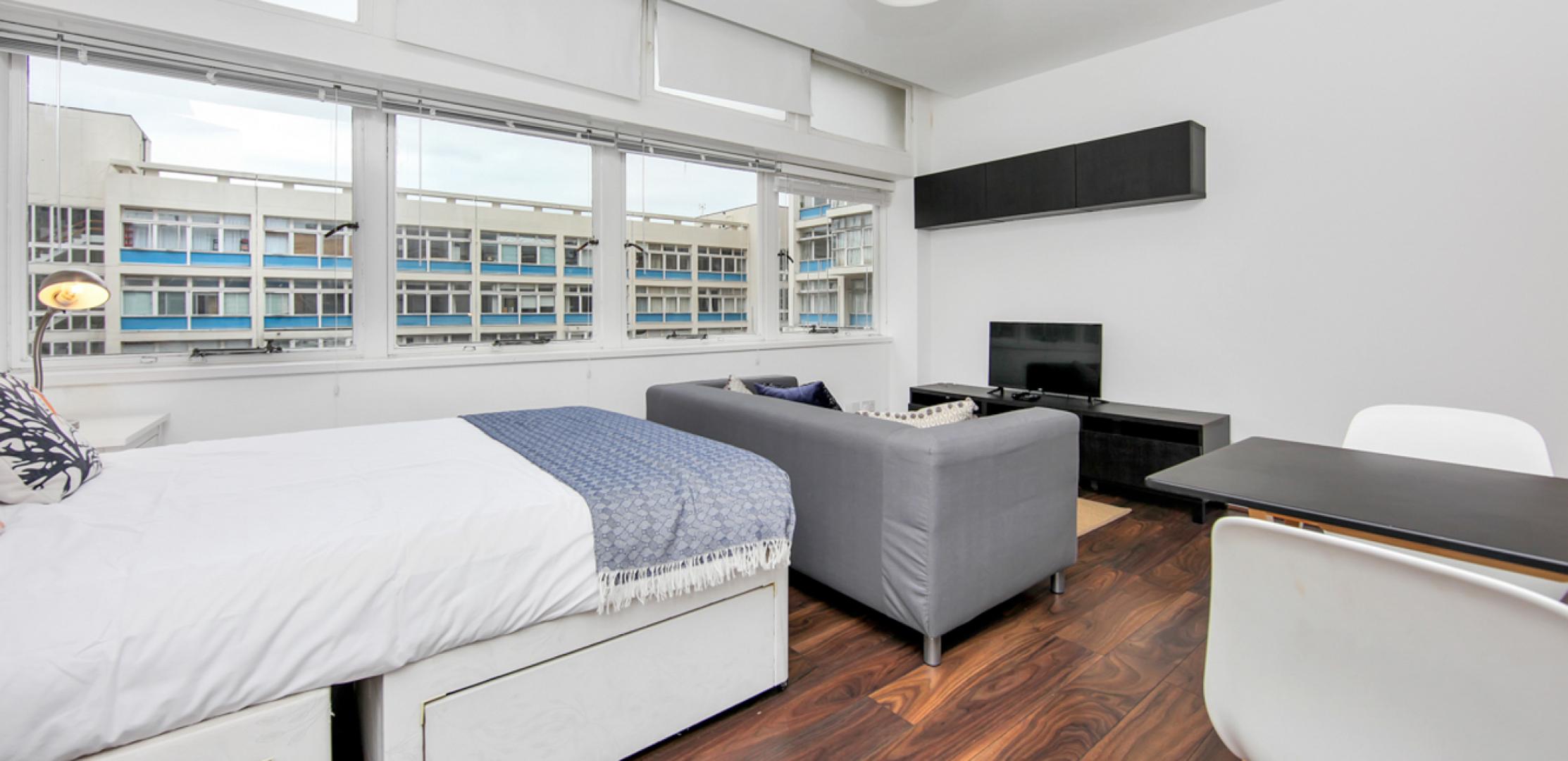 Includes concierge, pool, gym & water rates  Metro Central Heights, Newington Causeway, Elephant & Castle